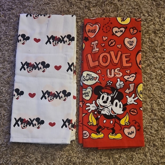 Disney Other - Disney Mickey and Minnie Hand Towels